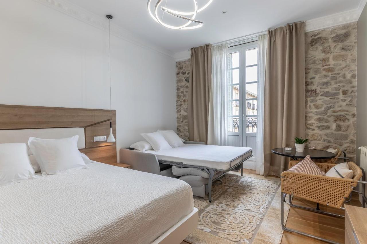 Habitaciones Apartamento B&B Plaza Nueva 8 Bilbao Eksteriør bilde