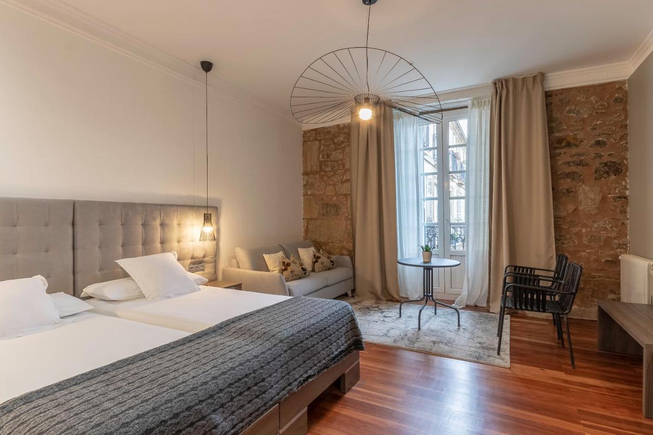 Habitaciones Apartamento B&B Plaza Nueva 8 Bilbao Eksteriør bilde