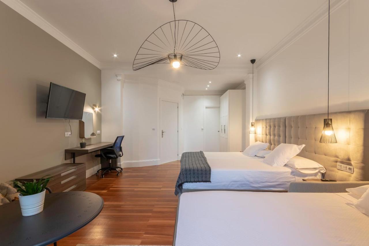 Habitaciones Apartamento B&B Plaza Nueva 8 Bilbao Eksteriør bilde